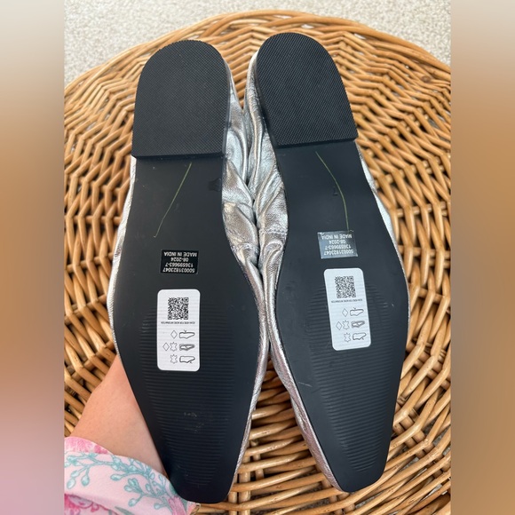 Topshop NEW Silver Chia Leather Ruched Ballet Flats With Strap Size 7 - Picture 7 of 9